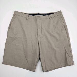 Vineyard Vines On The Go Shorts Mens 38 Stretch Performance Chino Flat Front Tan